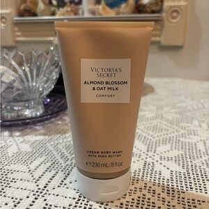 (Inventory 35 & 36)Victoria’s Secret Comfort Body Wash Almond Blossom & Oat Milk